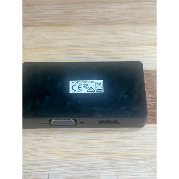 New StarTech.com 3-in-1 Mini Display Port Adapter mDP to VGA, DVI-D or HDMI - Picture 10 of 11